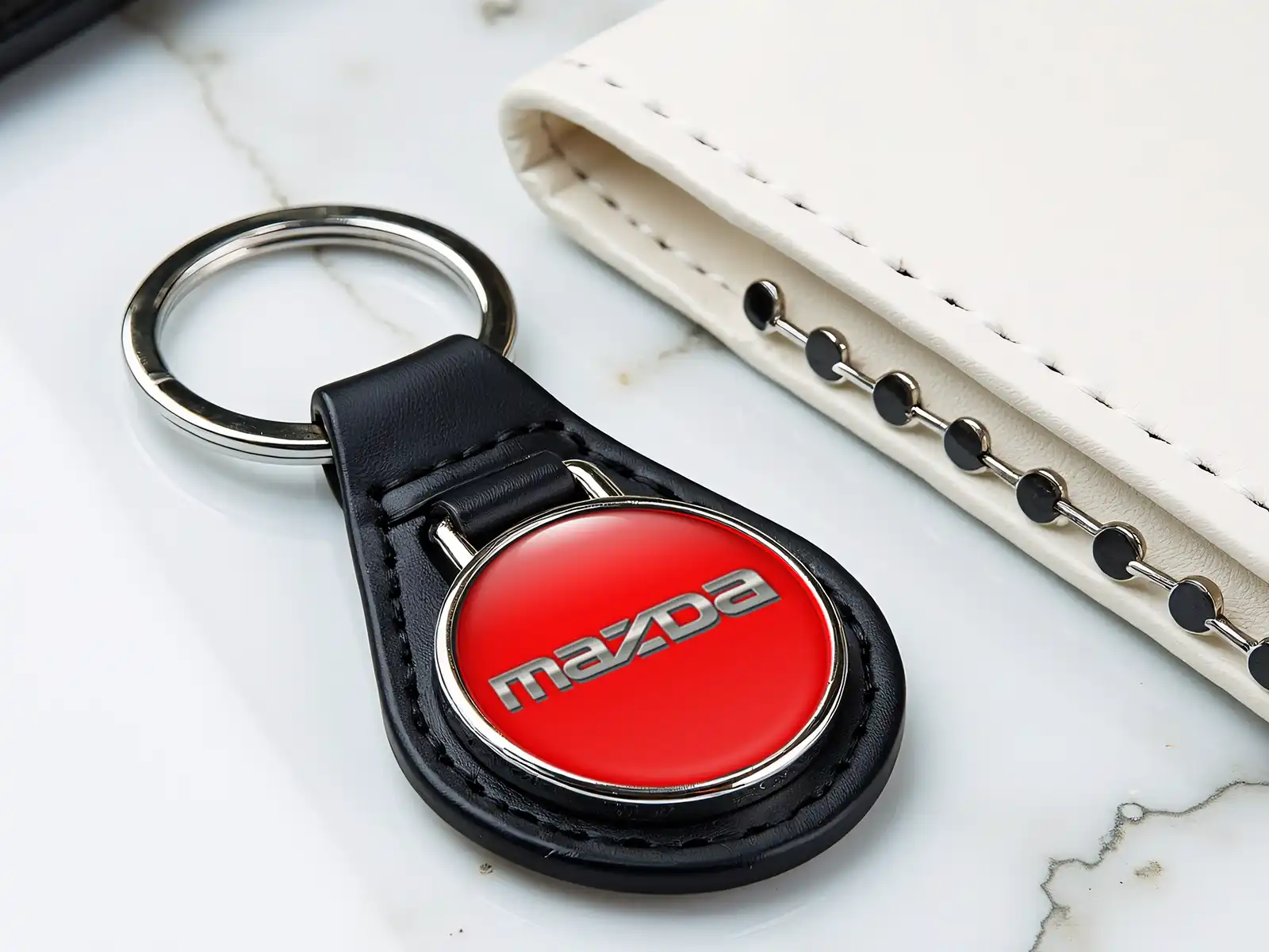 Mazda Funda Llave Cuero Robusto Brillo Toque Carrera